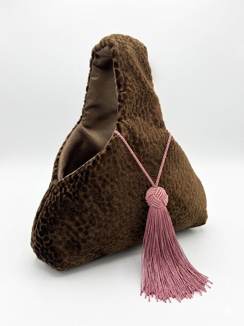 Miller Tassel in Rose
